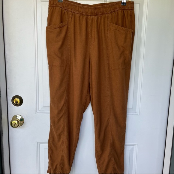Old Navy Pants - •Old Navy• Golden Brown Linen Blend Pull-On Pants - Size Large